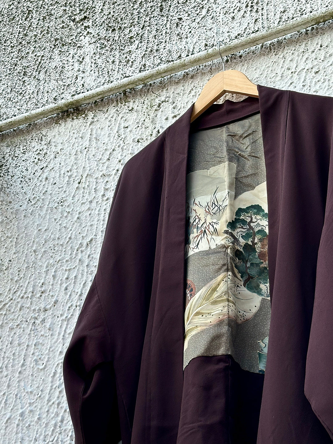 BURGUNDY KIMONO